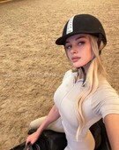 Анкета проститутки Даша - метро Чертаново Северное, возраст - 24